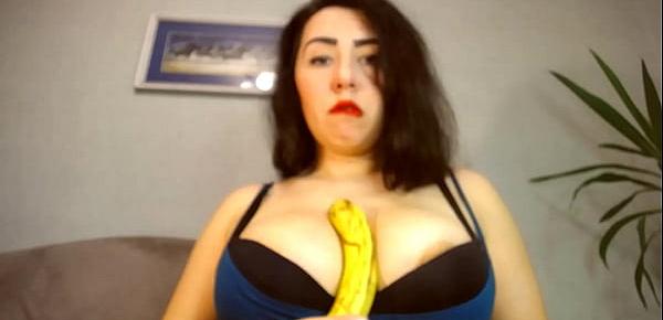  hot brunette suck banana like a dick and fuck them with huge titts!